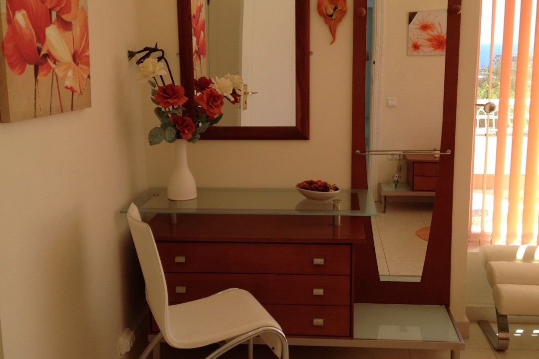 Penthouse Paraiso Mogan  - Luxury 2 bedroomed  -  fabulous views - Master bedroom