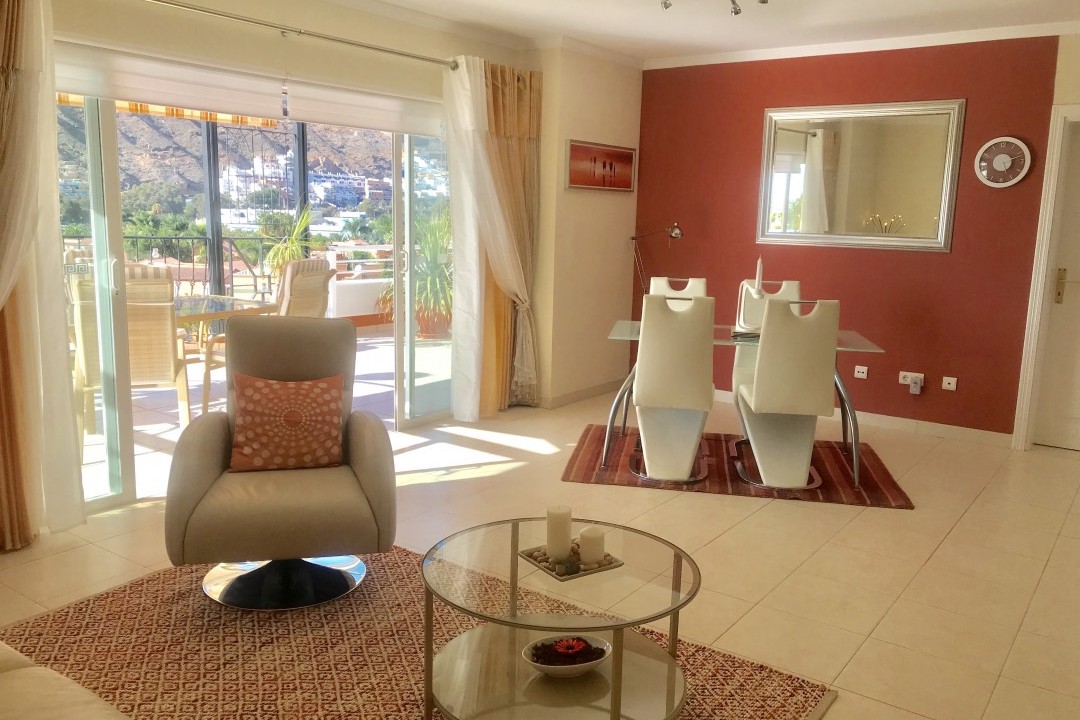 Penthouse Paraiso Mogan  - Luxury 2 bedroomed  -  fabulous views - Lounge & Dining area
