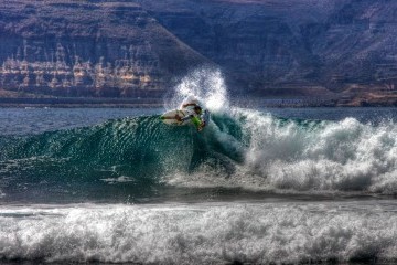 Activities in Gran Canaria - Surfing in Gran Canaria Activities in Gran Canaria - Surfing in Gran Canaria